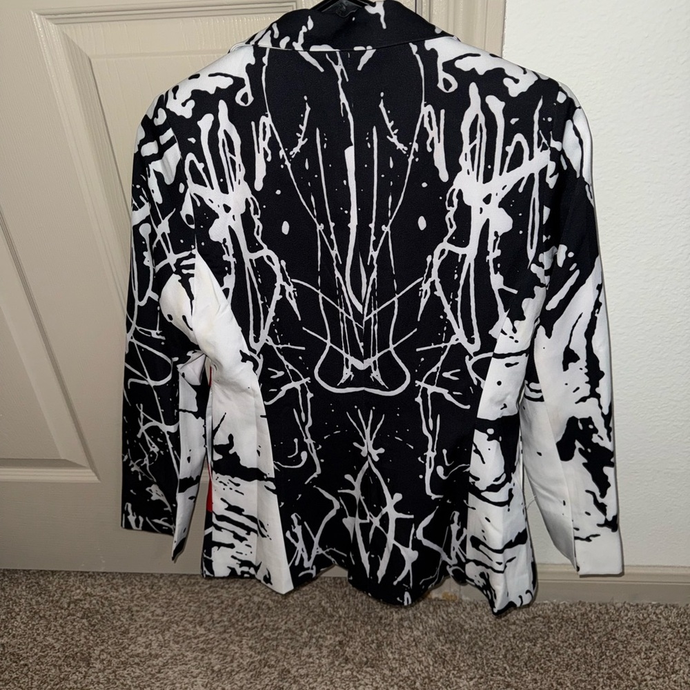 Black and White Abstract Blazer